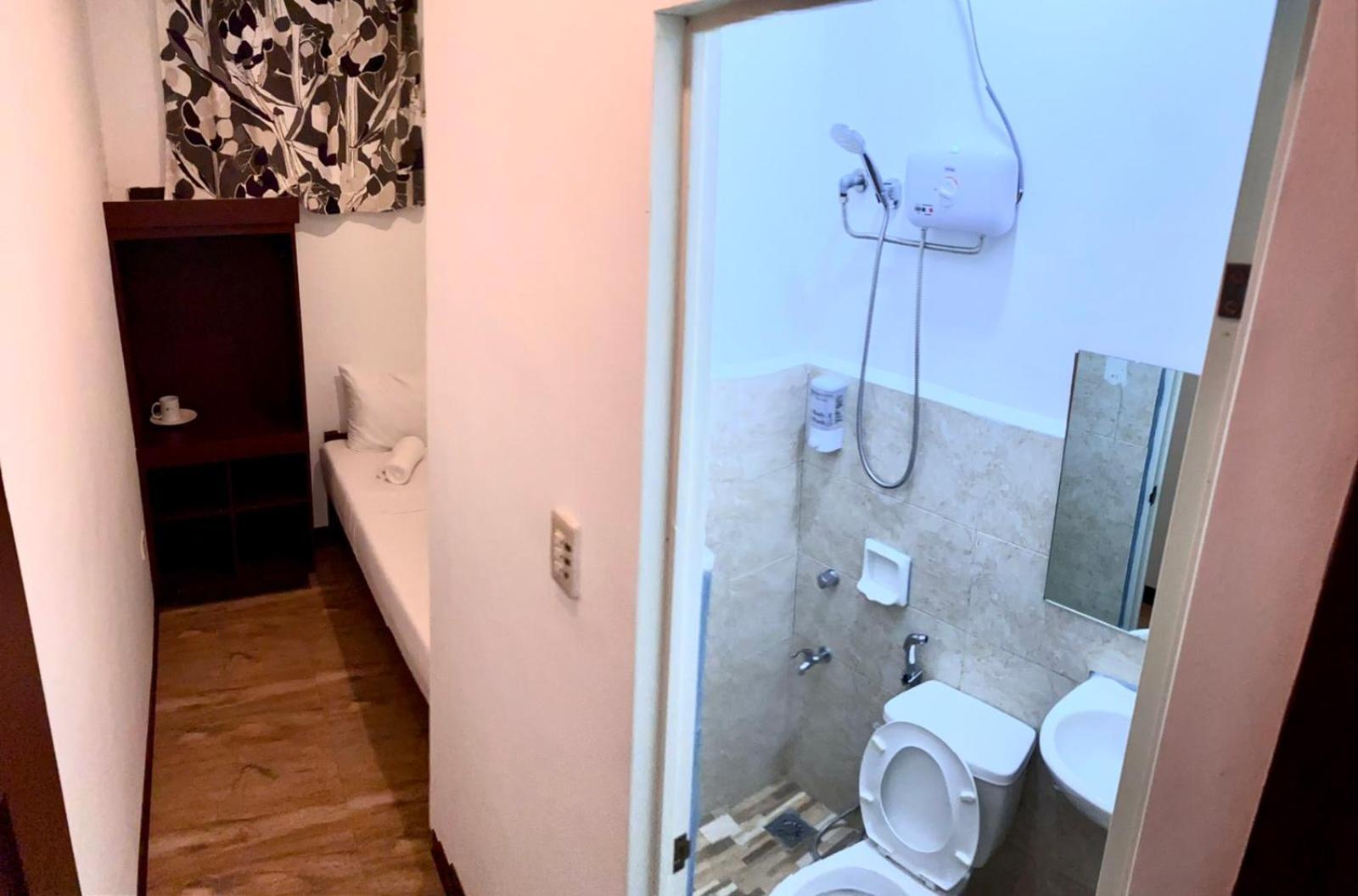 Kampotel Davao Bagian luar foto